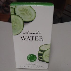 Martha Stewart Cool Cucumber Water Room Spray New